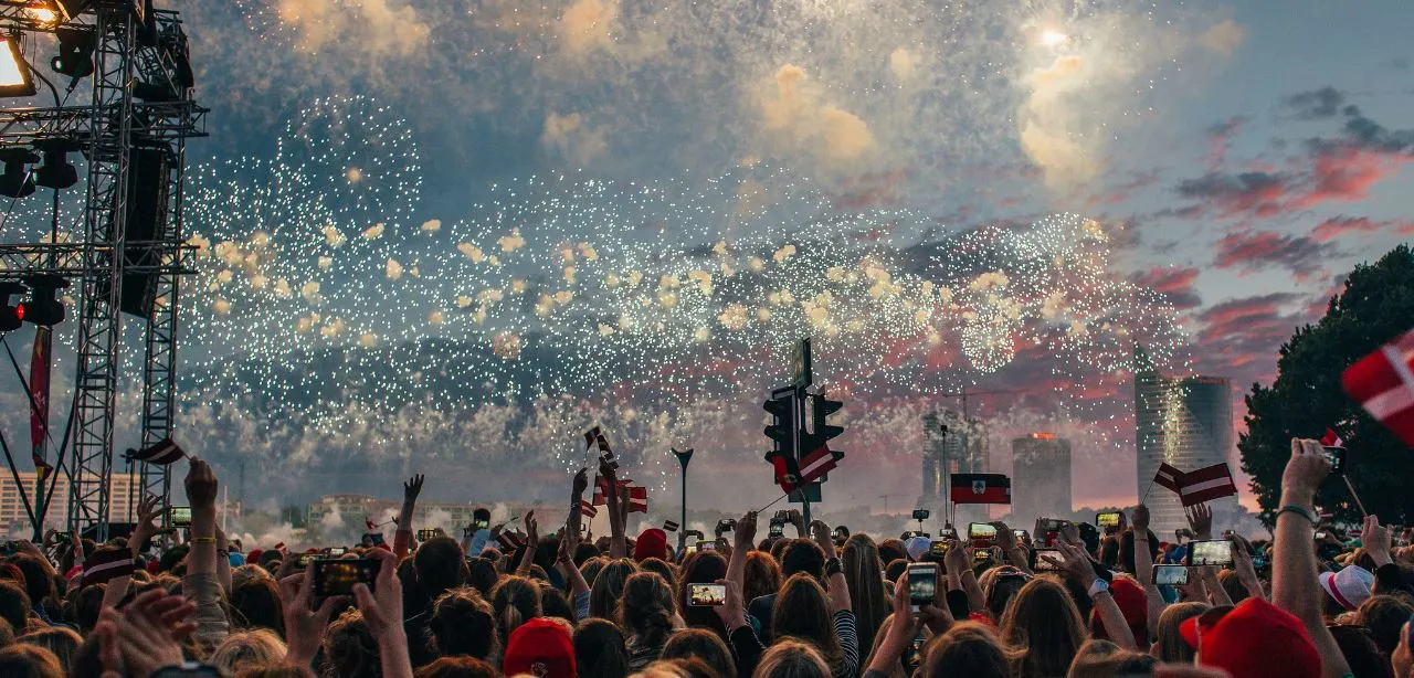 Best Latvian Places To Visit With Your College Friends This Spring